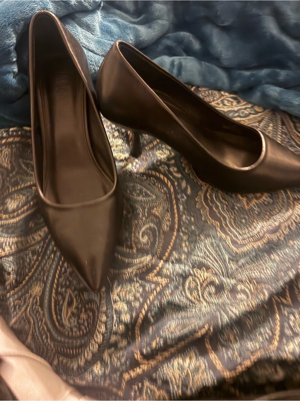 Jason Wu Black Pointed-Toe Mid Heel Pumps